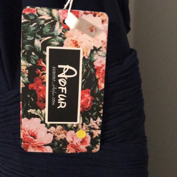 NET Event dress - Picture 3 of 4